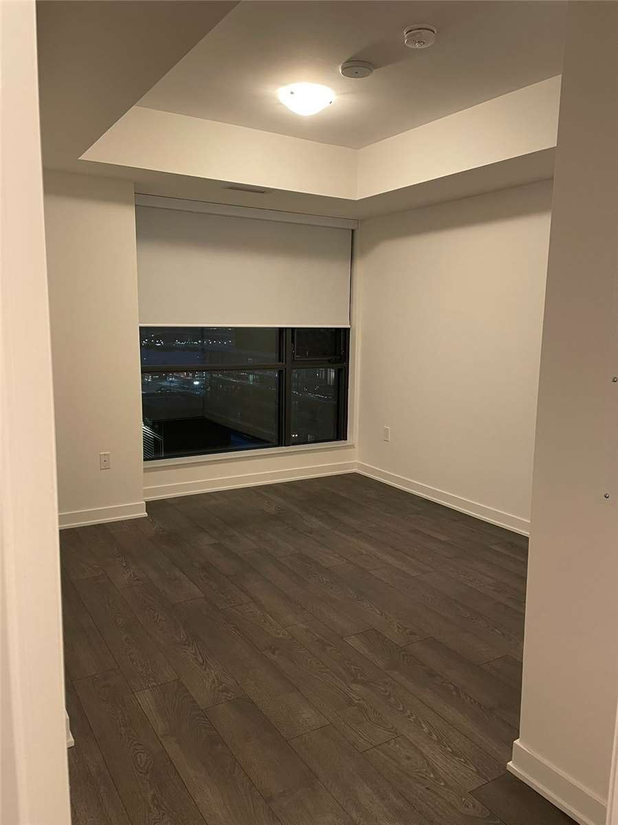 1405 120 Eagle Rock Way, Maple Leased, N5887573 Condos.ca