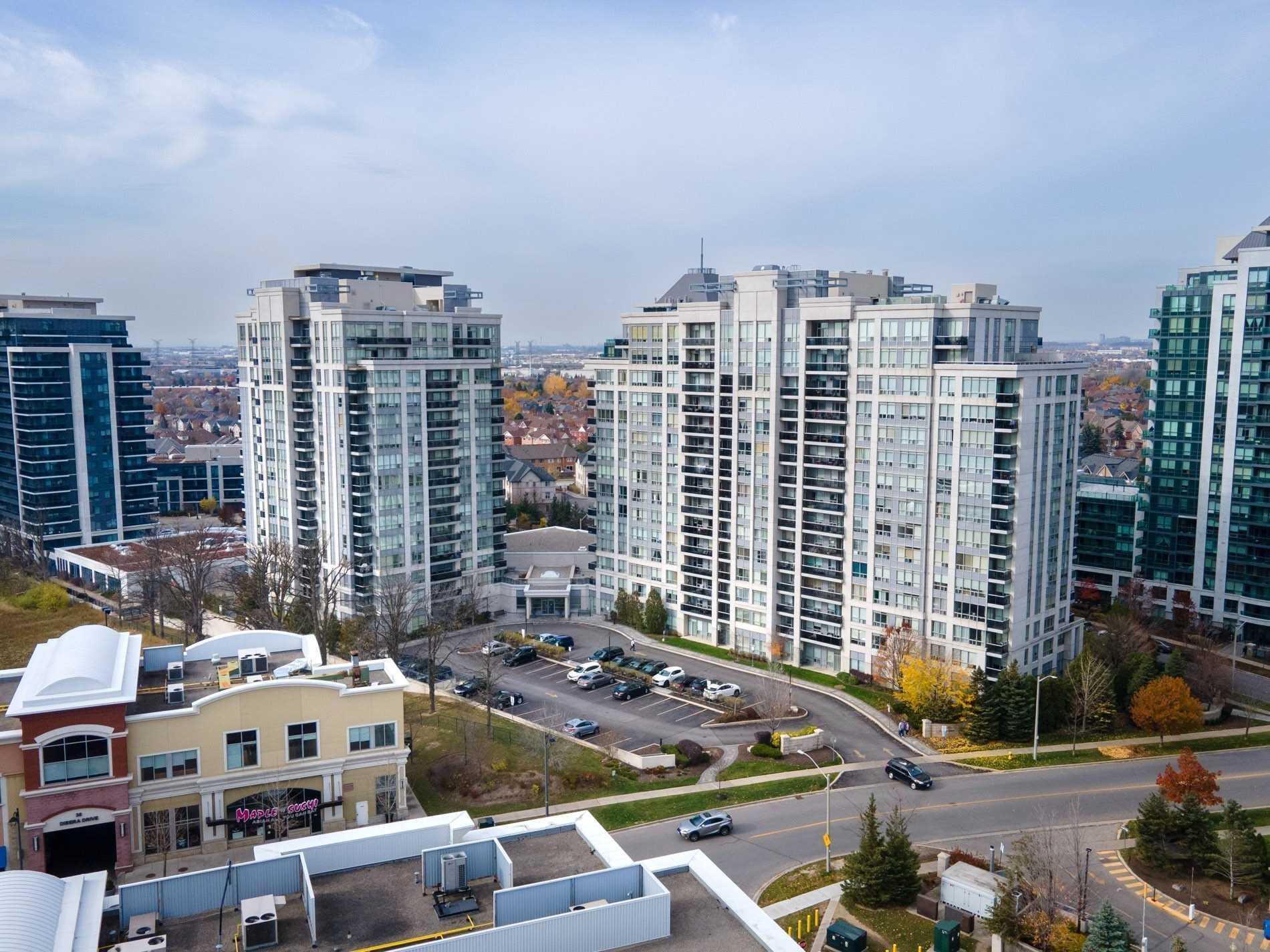 1402 50 Disera Dr, Thornhill Sold, N5895023 Property.ca