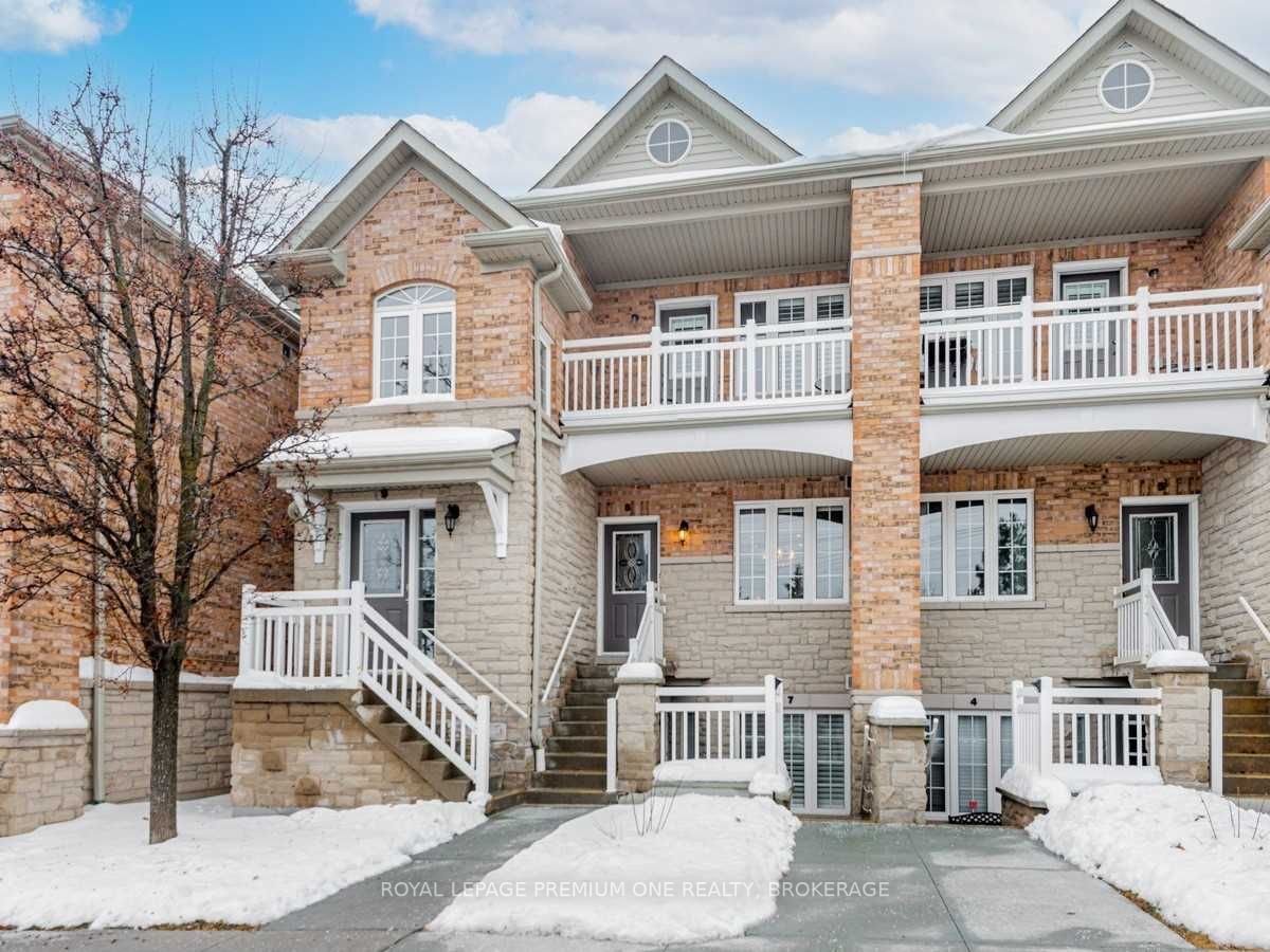 8 520 Silken Laumann Dr, Newmarket Sold, N5977053 Condos.ca