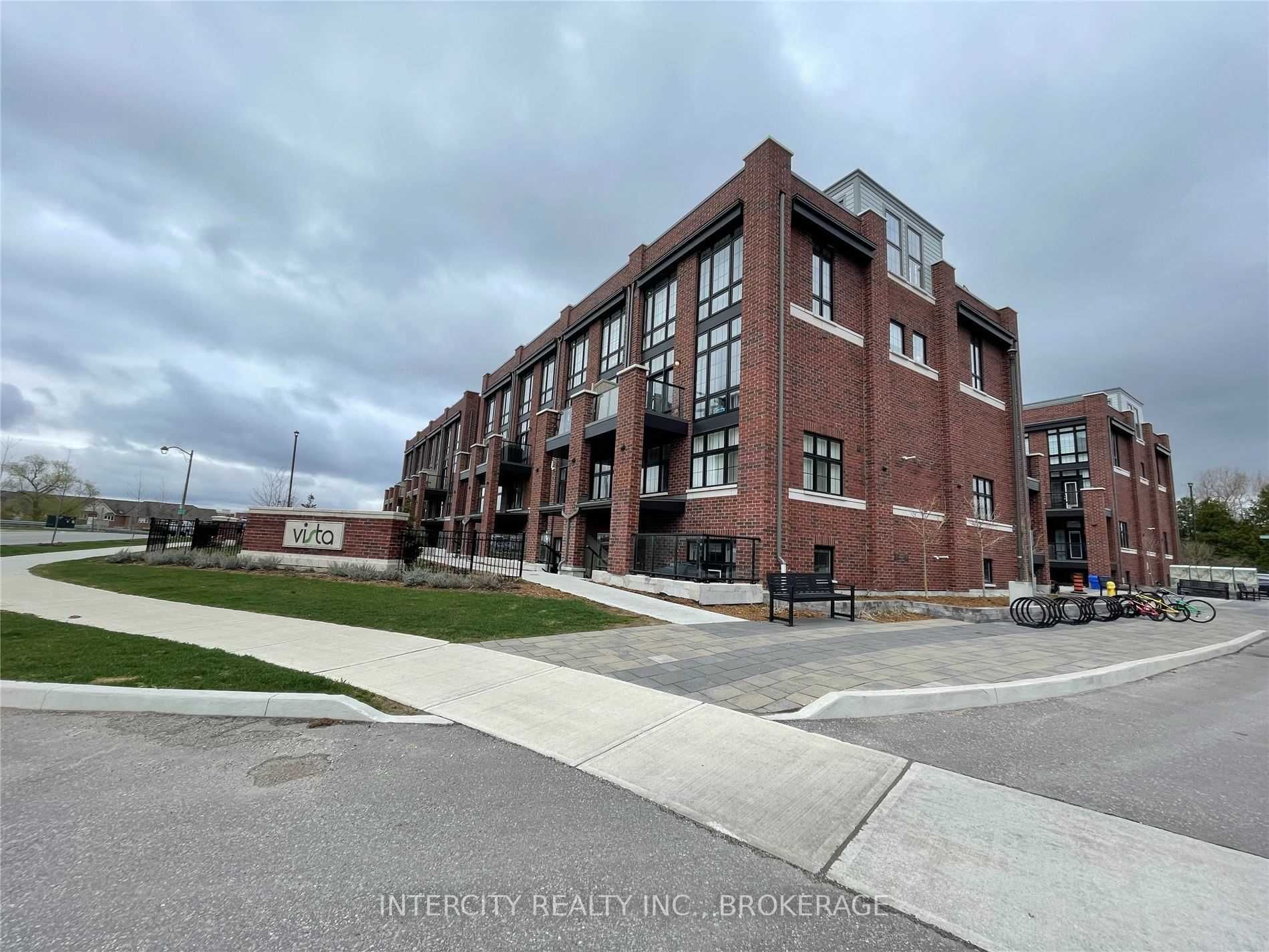 127 15 Whitaker Way, WhitchurchStouffville For Rent 2,500