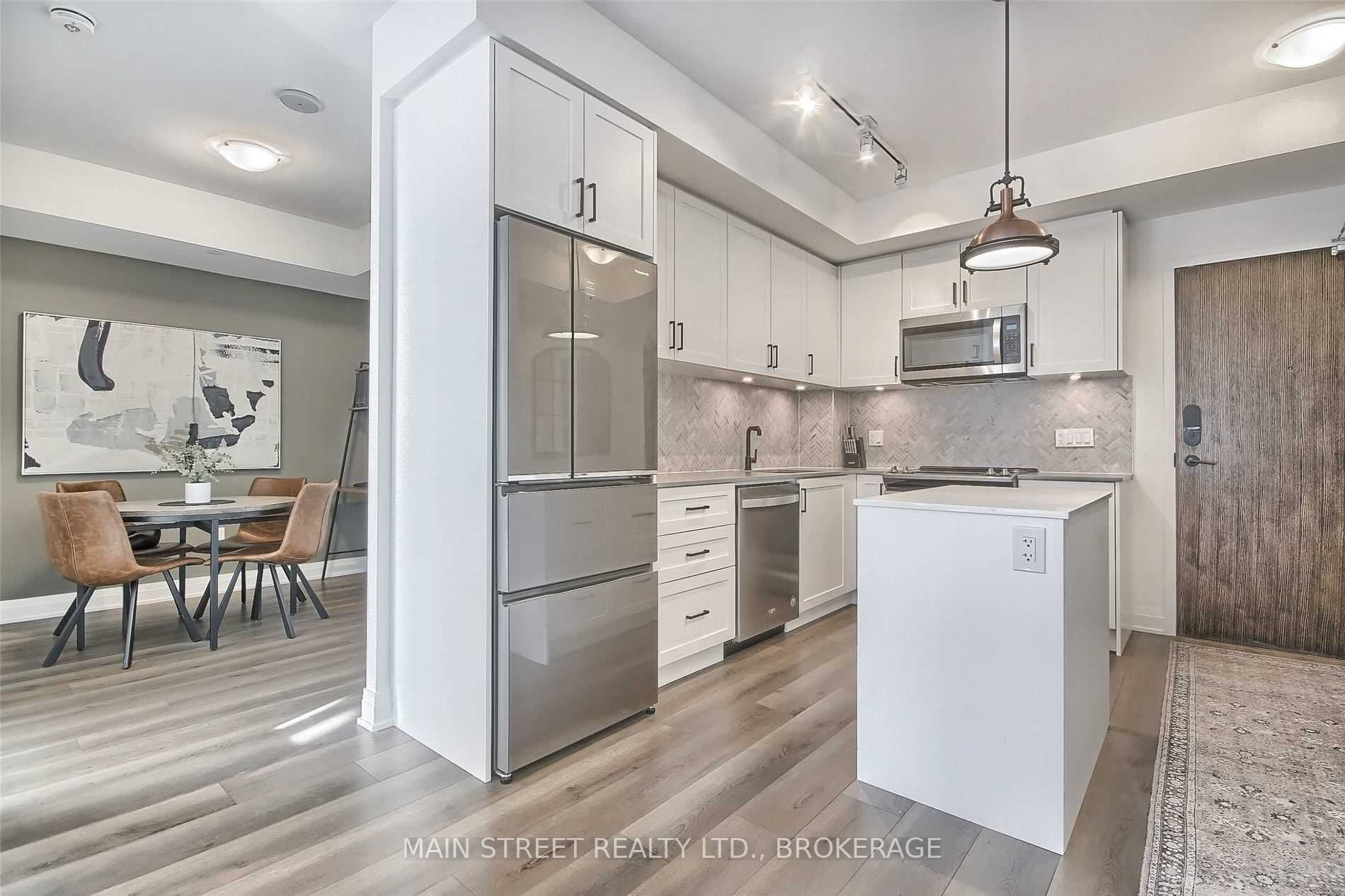 416 100 Eagle Rock Way, Maple Sold, N6056527 Condos.ca