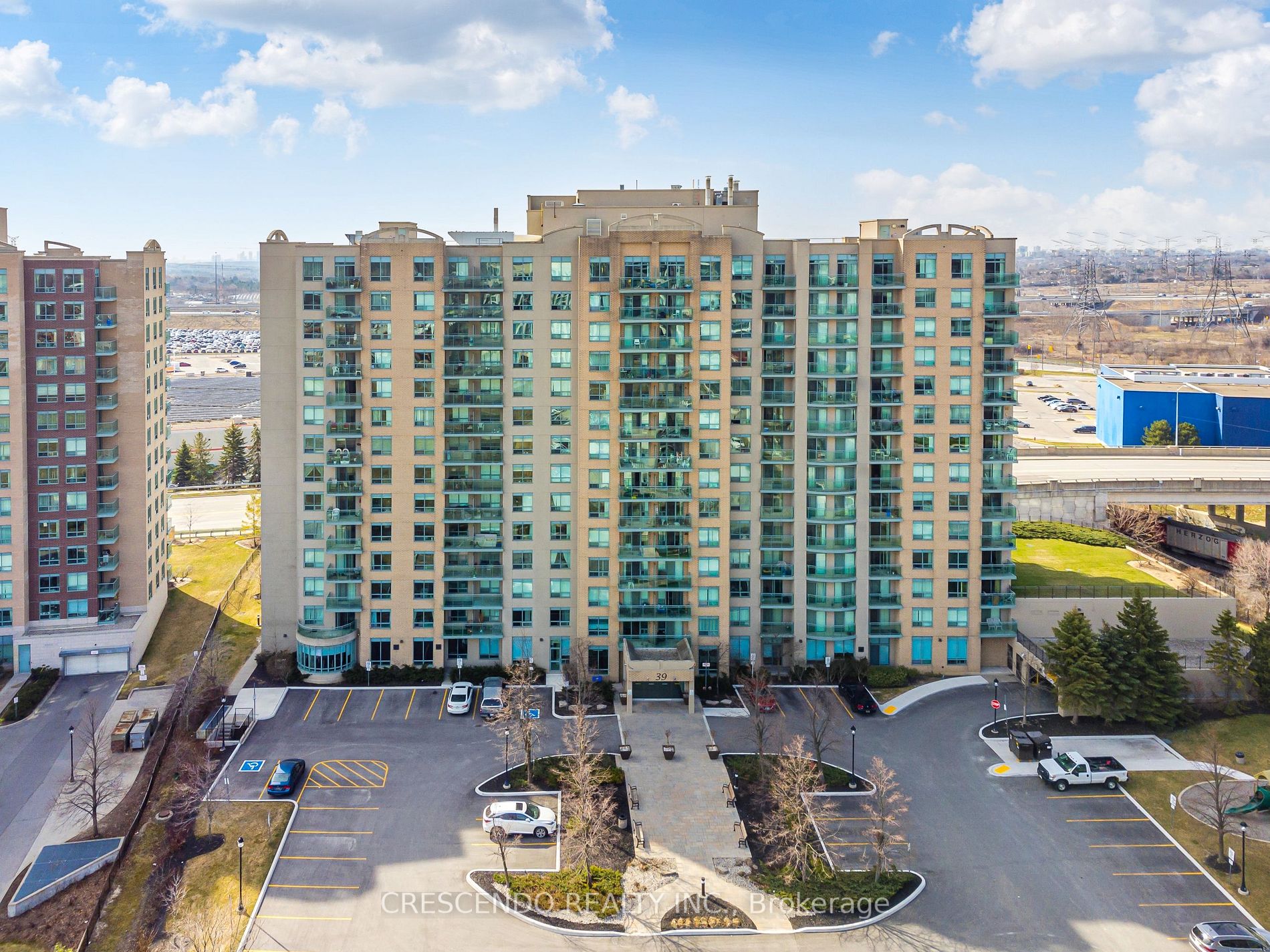 813 39 Oneida Cres, Richmond Hill Leased, N6134628 Condos.ca 813 39 Oneida Cres, Richmond Hill Leased, N6134628 Condos.ca