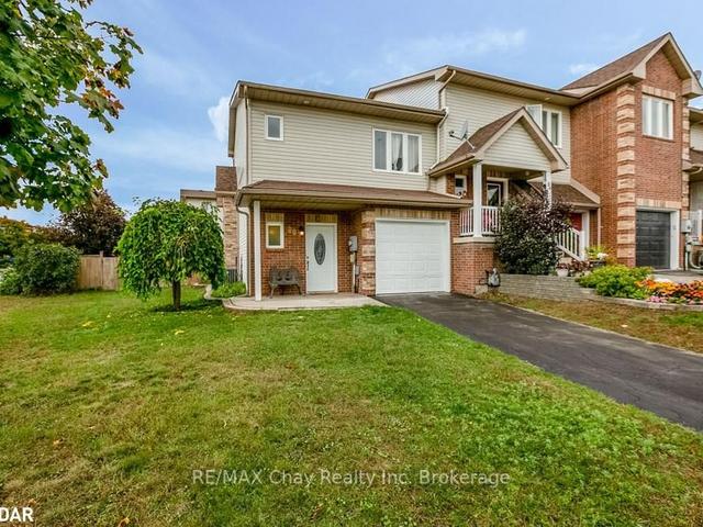 88 Parkside Cres