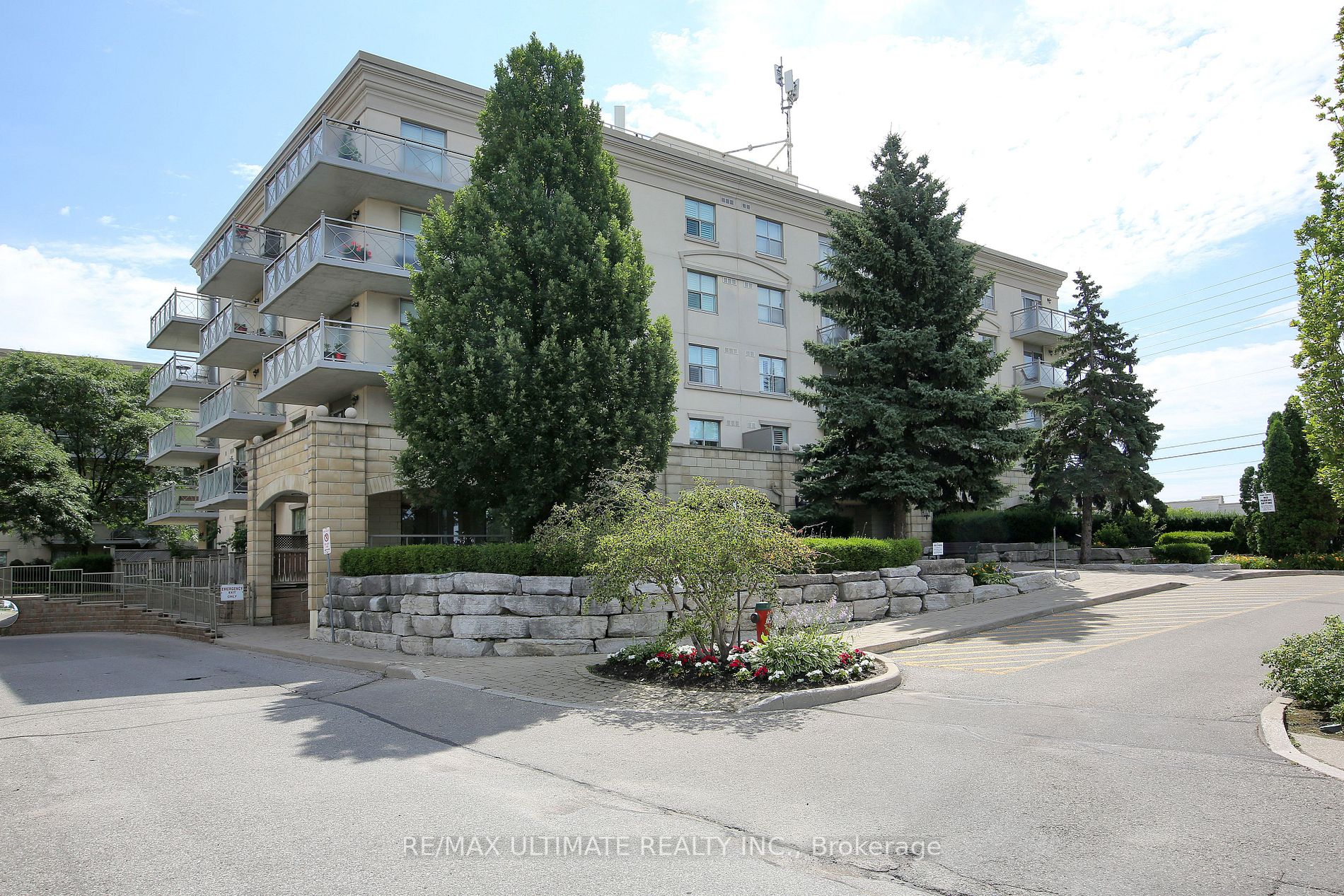 516 2500 Rutherford Rd, Concord Expired, N6664556 Condos.ca