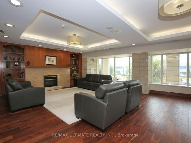 516 - 2500 Rutherford Rd, Concord | Expired, N6664556 | Condos.ca