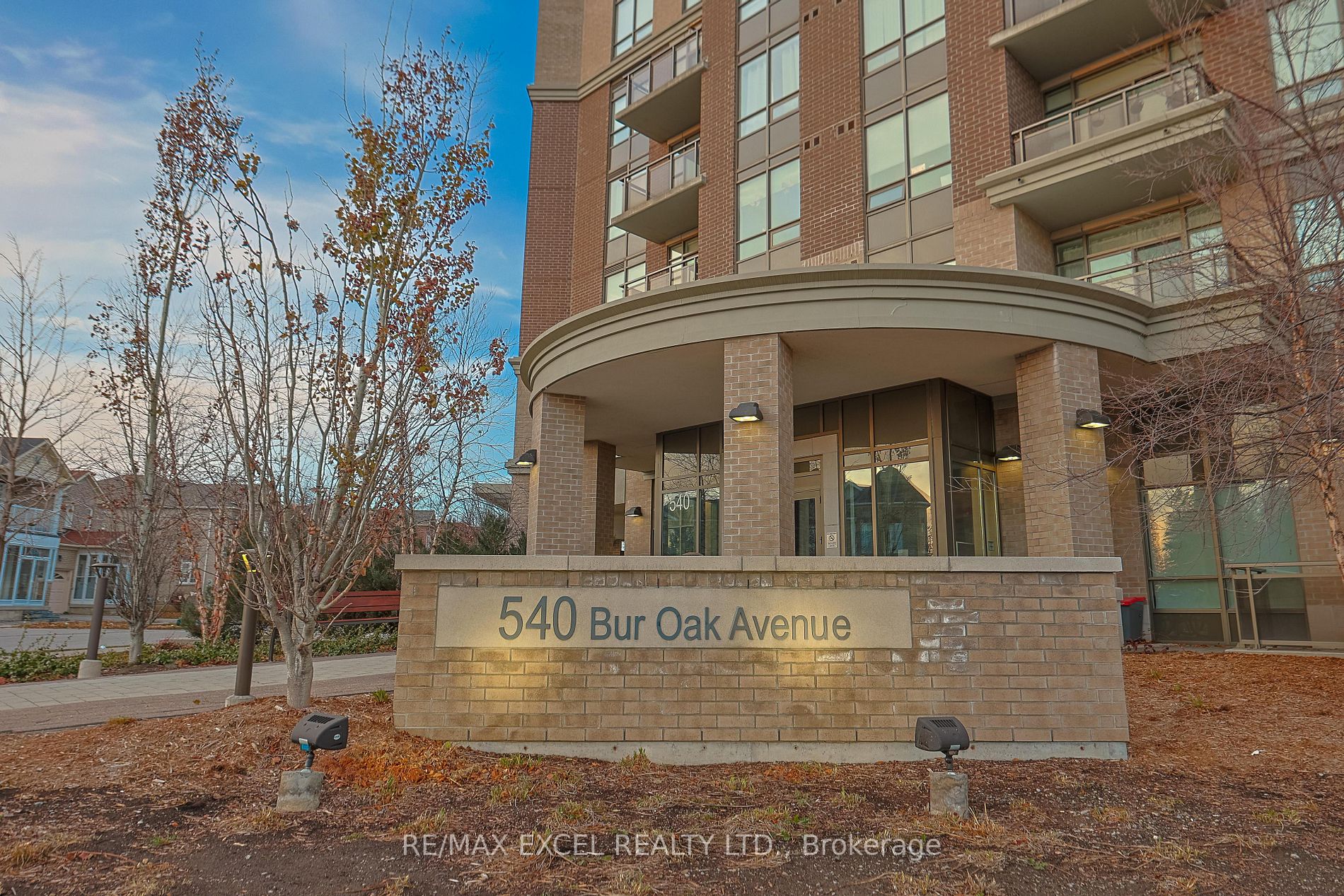 733 540 Bur Oak Ave, Markham Terminated, N7007524 Condos.ca