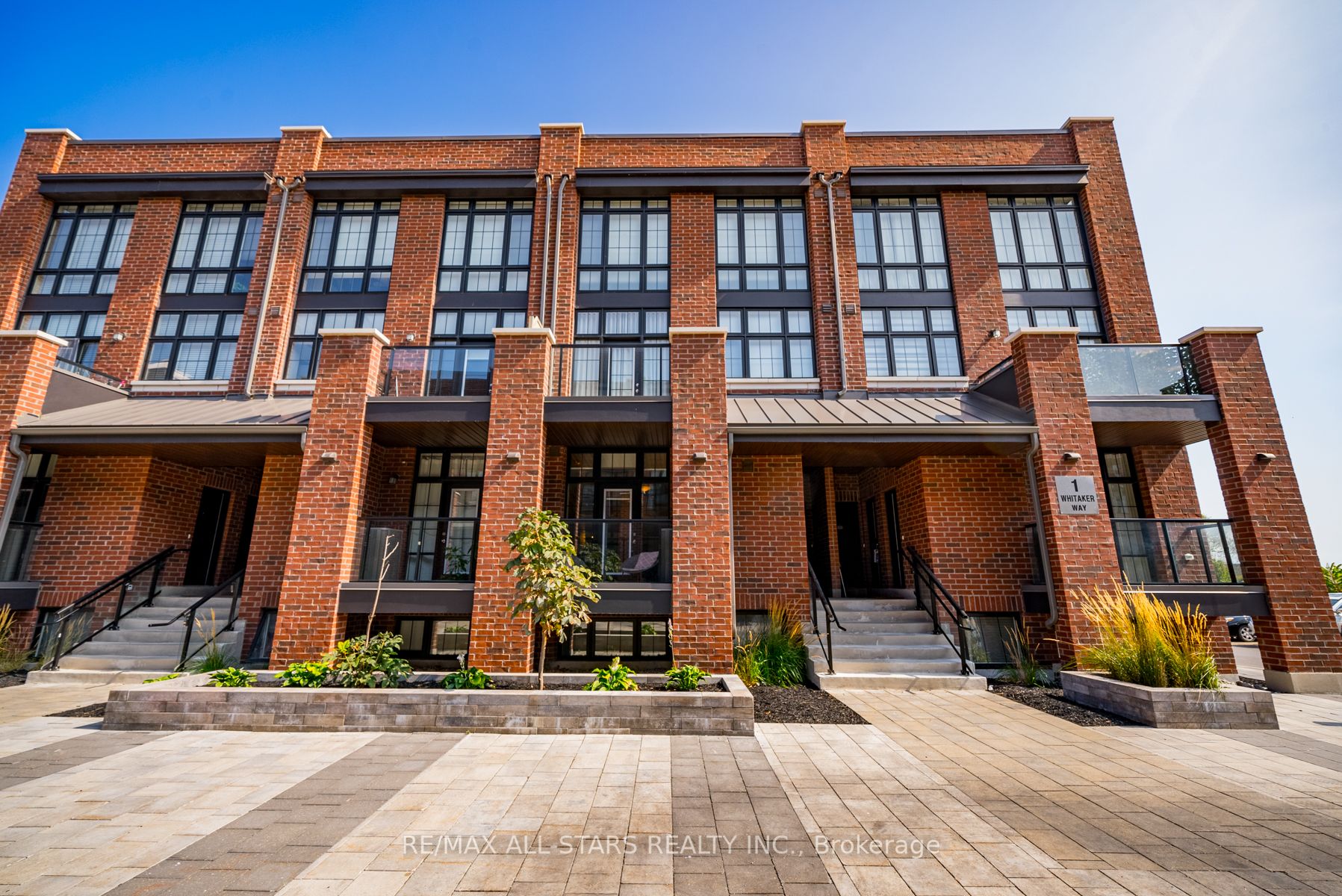 214 1 Whitaker Way, WhitchurchStouffville Sold, N7025736 Condos.ca