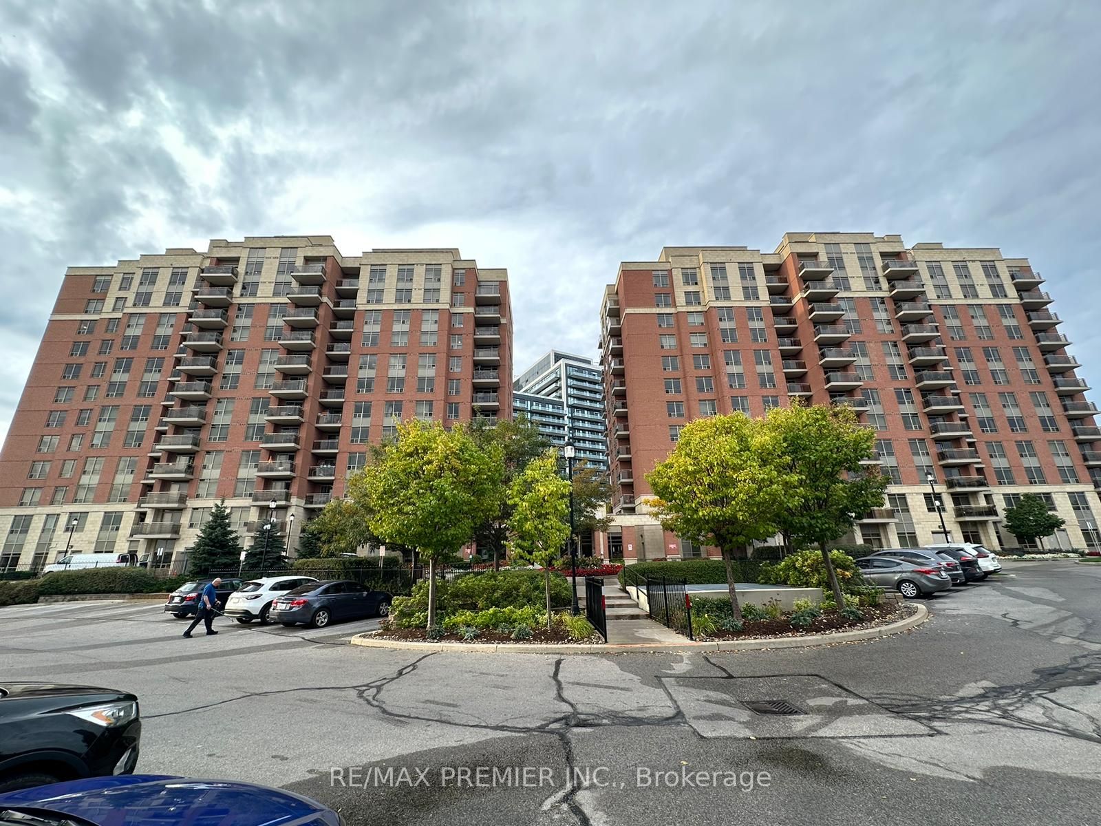 609 73 King William Cres, Richmond Hill Terminated, N7062952