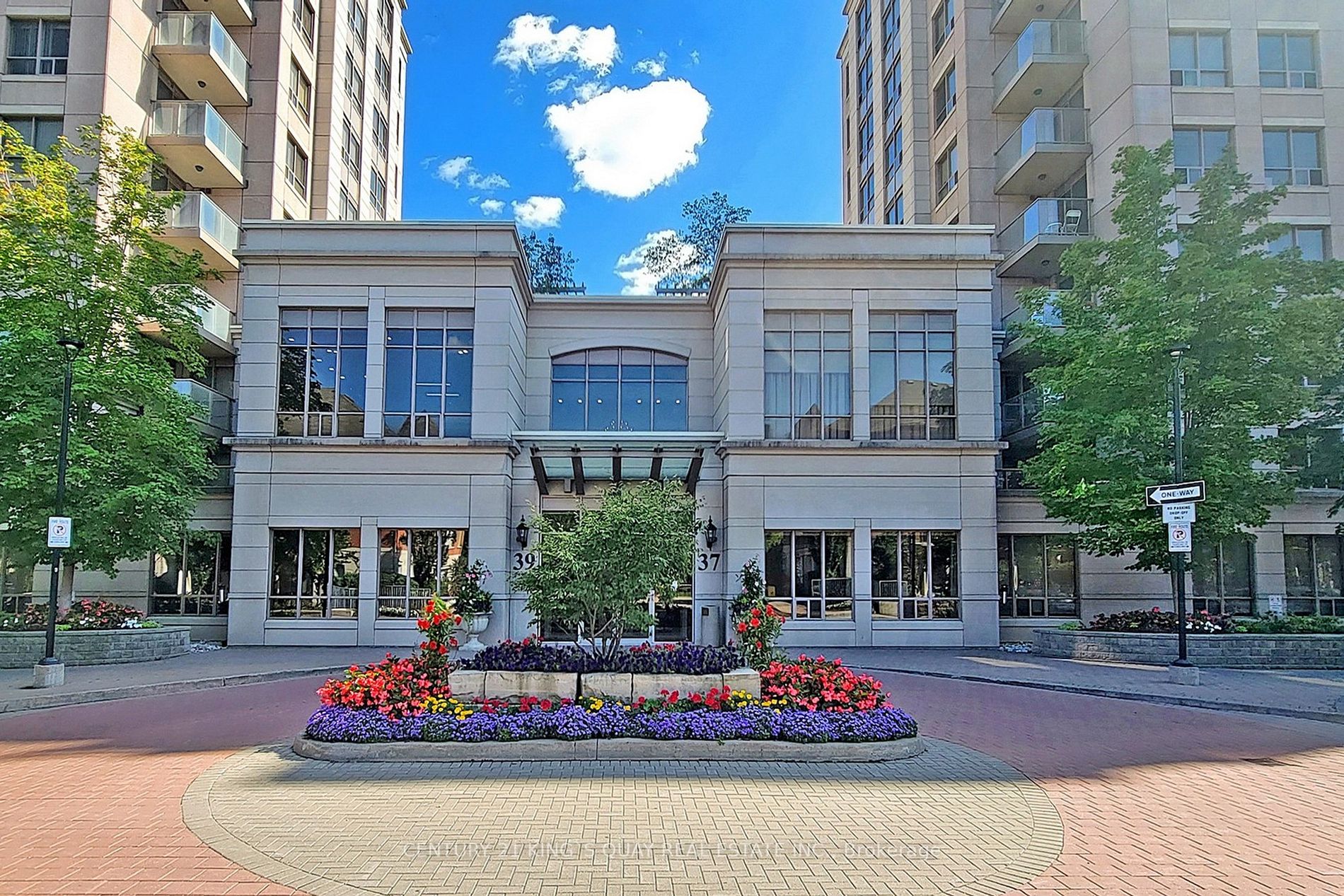 708 37 Galleria Pkwy, Thornhill Suspended, N7219496 Condos.ca