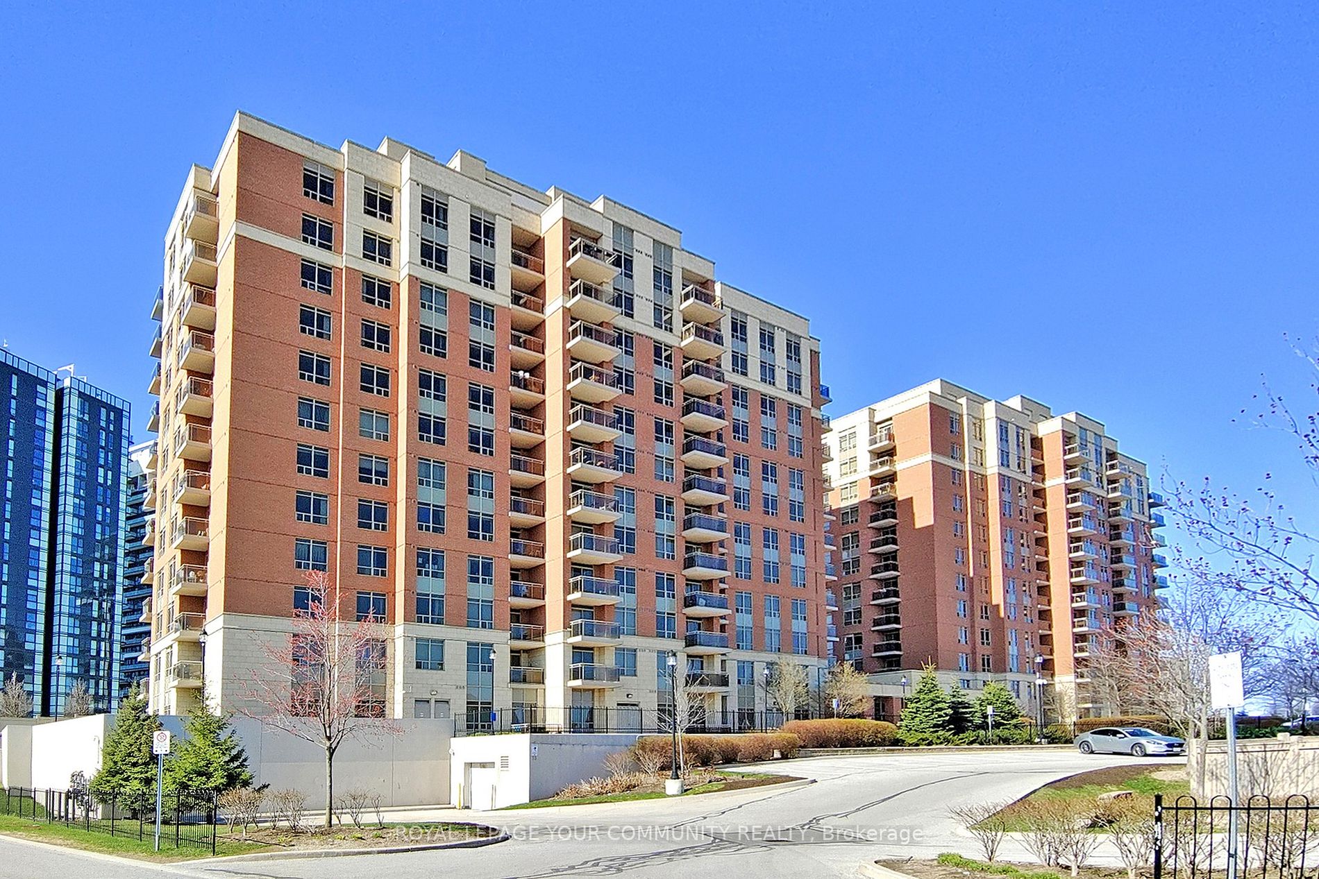 706 73 King William Cres, Richmond Hill Terminated, N7261252