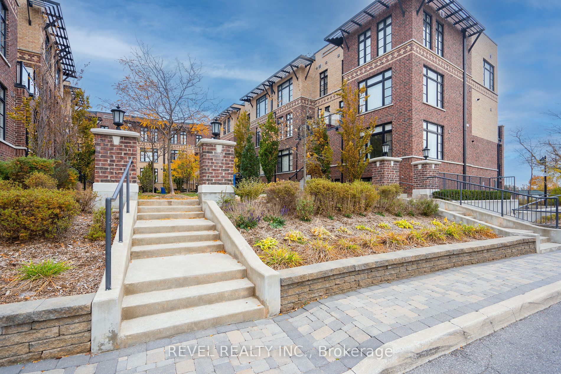 17 8169 Kipling Ave, Woodbridge Terminated, N7356562 Condos.ca