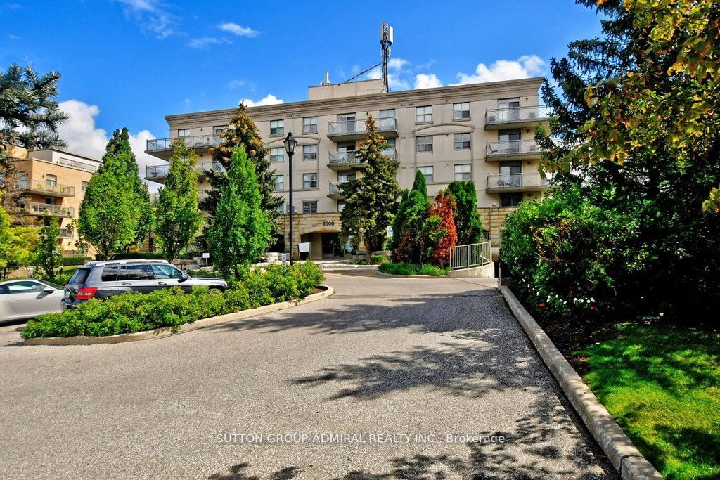 416 2500 Rutherford Rd, Concord Sold, N7385638 Condos.ca