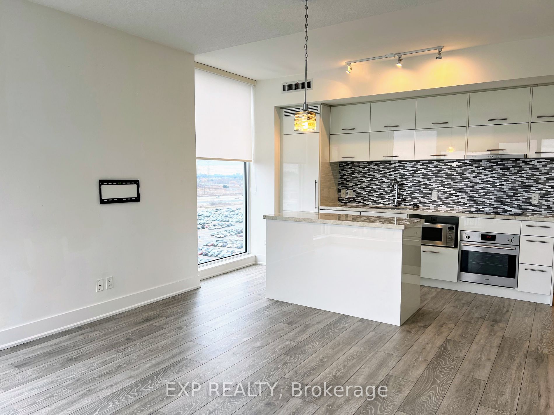 904J 8081 Birchmount Rd, Markham For Rent 3,000 Condos.ca