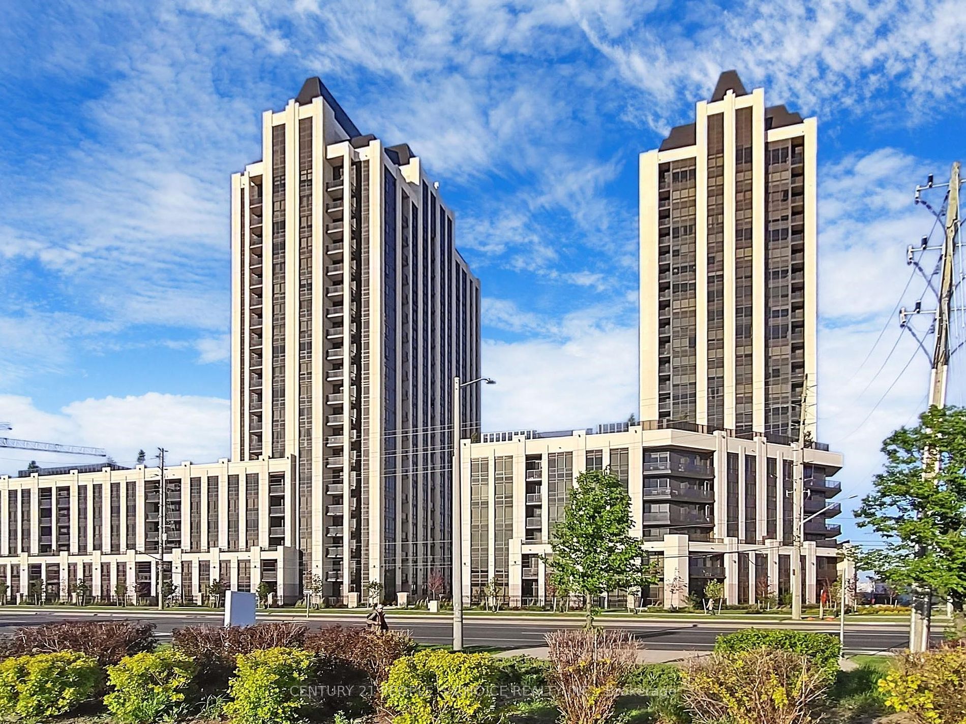 2101 - 9075 Jane St, Concord | Suspended, N8183026 | Condos.ca