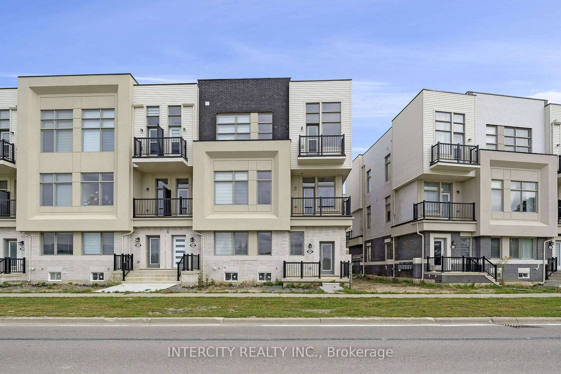 139 Markland St, Markham For Sale 1,499,990 Condos.ca