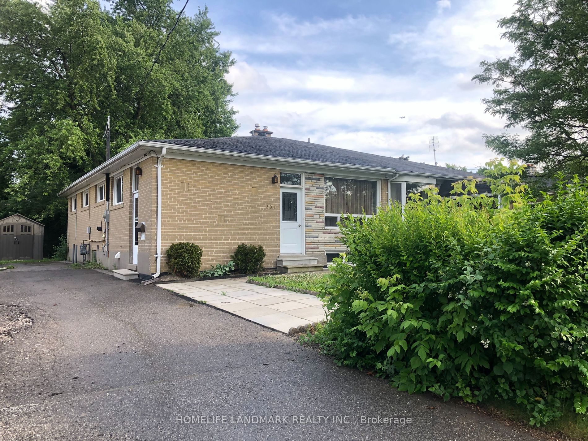 307 Axminster Dr, Richmond Hill For Rent 3,100 Property.ca