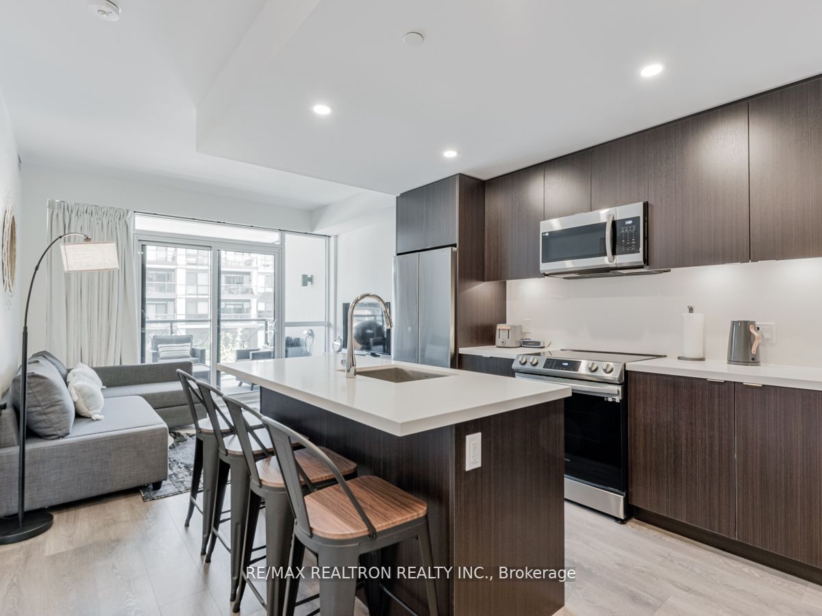 230 415 Sea Ray Ave, Innisfil For Rent 2,100 Condos.ca