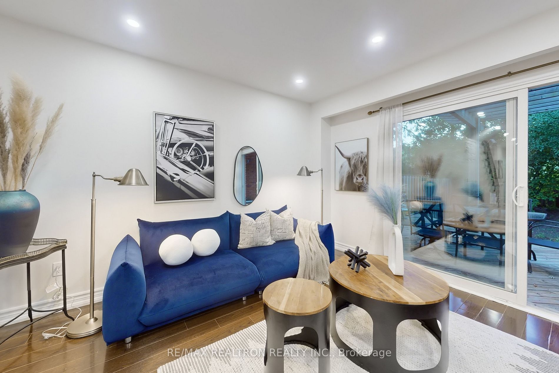 133 Tamarack Dr, Thornhill For Rent 3,700 Condos.ca