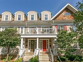 19 - 2369 Ontario St