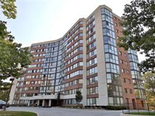 404 - 1240 Marlborough Crt