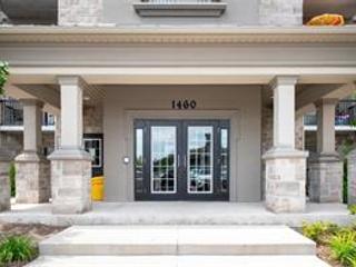 209 - 1460 Main St