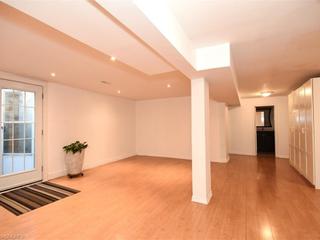 88 Laurier Ave