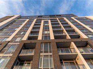 1004 - 716 Main St E