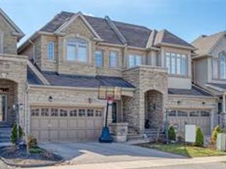 2392 Wasaga Dr