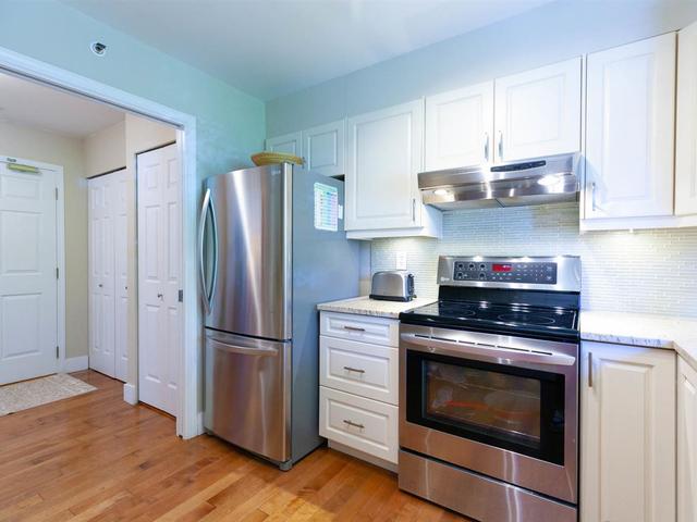 12 - 2130 MARINE DRIVE
