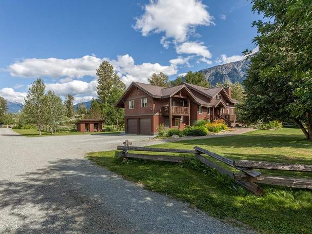 7334 CLOVER ROAD