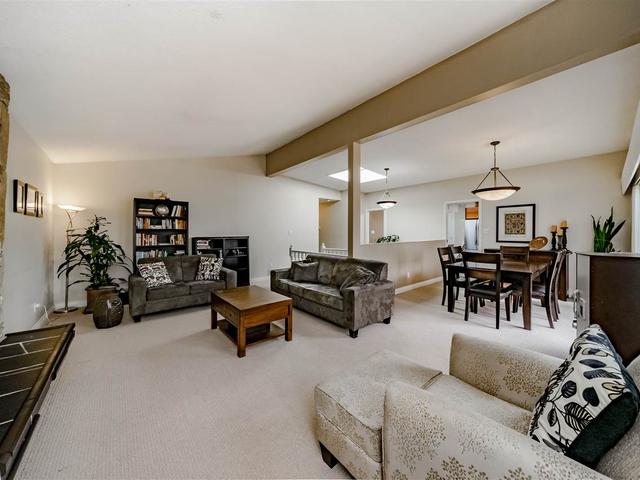 7972 LAKEFIELD DRIVE