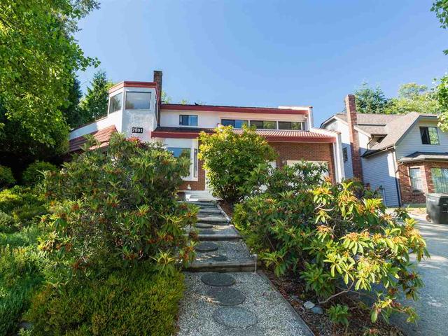 7901 CLAREMONT PLACE