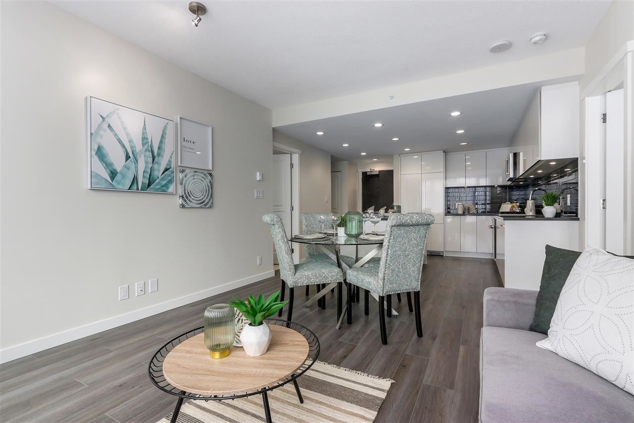 2104 3100 WINDSOR GATE, Coquitlam Terminated, R2393378 Condos.ca