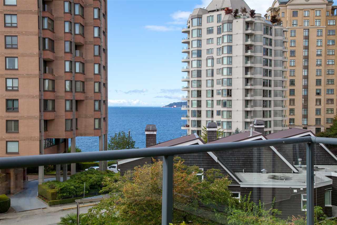 301 2242 MARINE DRIVE, West Vancouver Sold, R2407127 Property.ca