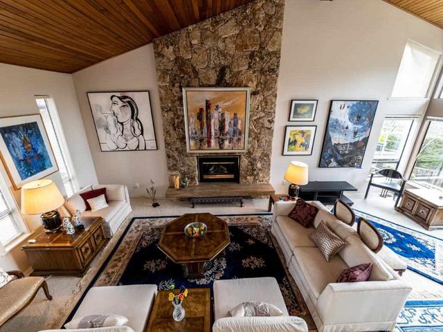 3897 ST. PAULS AVENUE