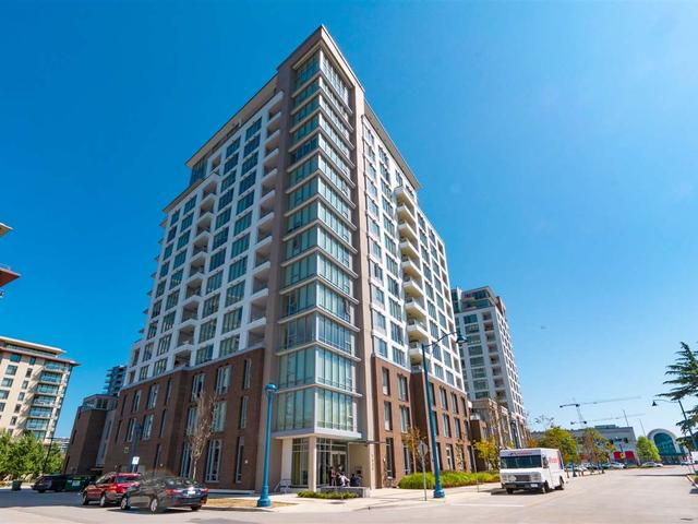 1006 - 7333 MURDOCH AVENUE
