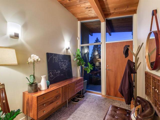 4448 SKYLINE DRIVE