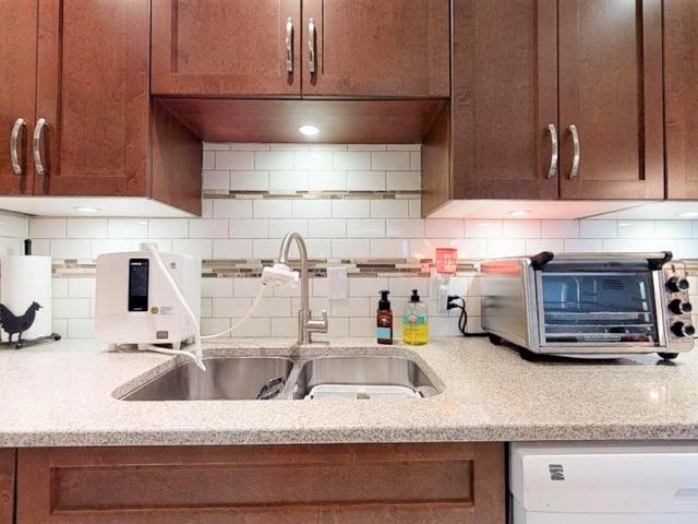 202 - 252 W 2ND STREET