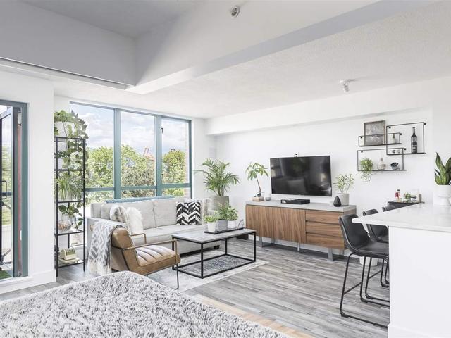 404 - 55 ALEXANDER STREET