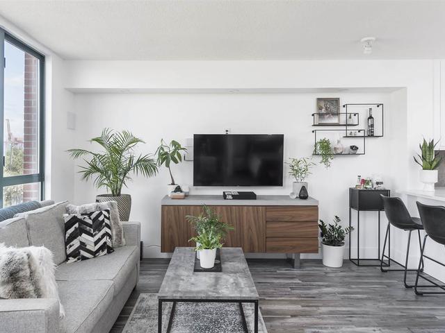 404 - 55 ALEXANDER STREET