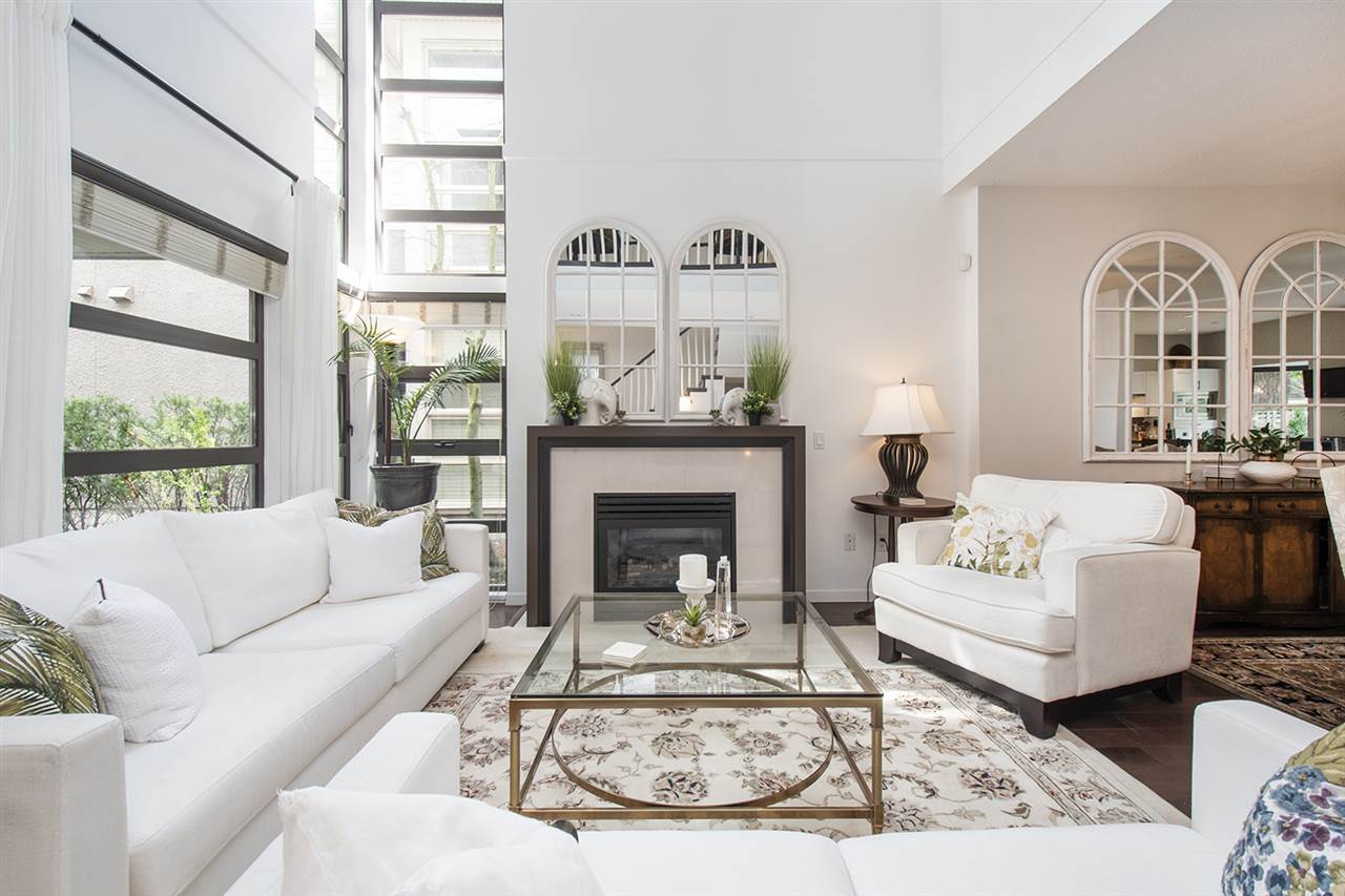 2 3750 EDGEMONT BOULEVARD, North Vancouver Terminated, R2465324