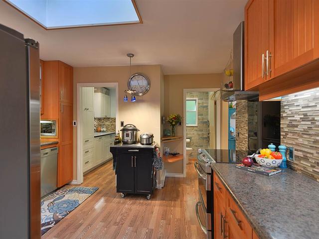 7519 SECHELT INLET ROAD