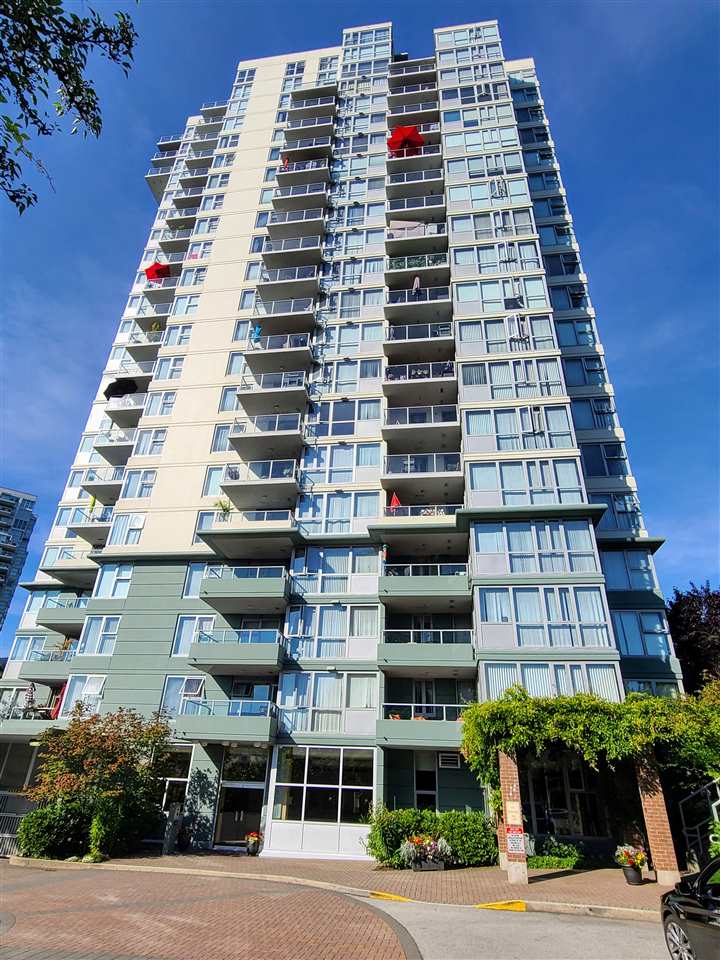 1604 295 GUILDFORD WAY, Port Moody Sold, R2477478 Condos.ca