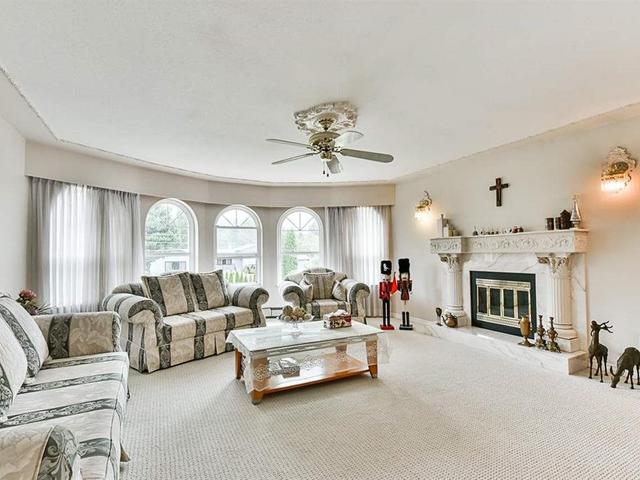 40247 DIAMOND HEAD ROAD