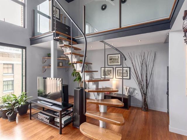 511 - 22 E CORDOVA STREET