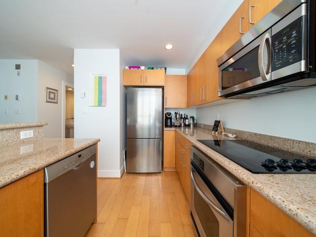 304 - 2436 W 4TH AVENUE