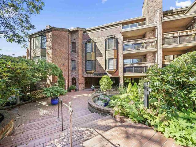 320 - 2320 W 40TH AVENUE
