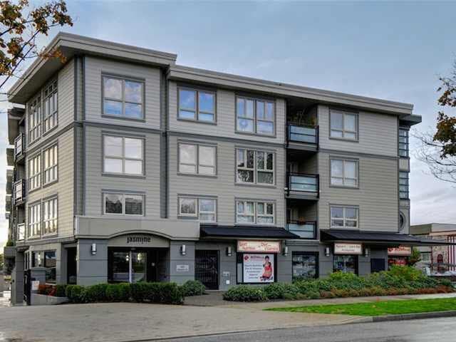313 - 405 SKEENA STREET photo #1