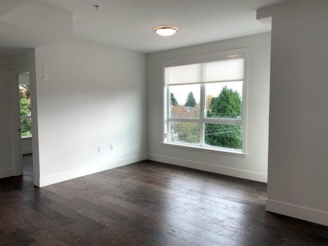 301 - 7878 GRANVILLE STREET