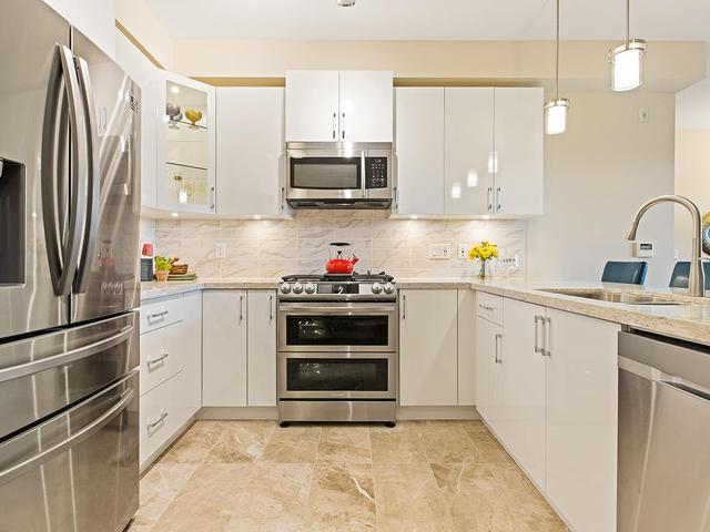 205 - 14588 MCDOUGALL DRIVE